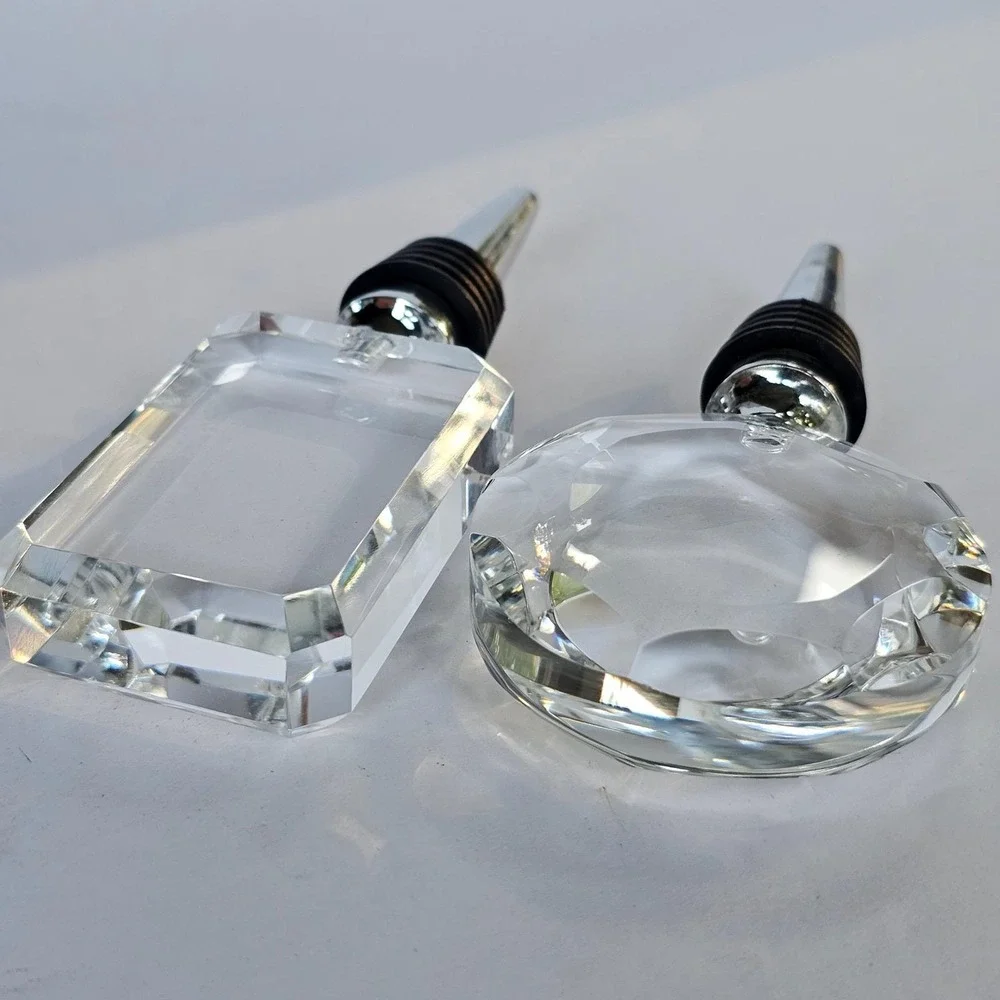 Vintage Glass Wine Bottle Stoppers Set Faceted Emerald‎ Round Cut Barware Decor